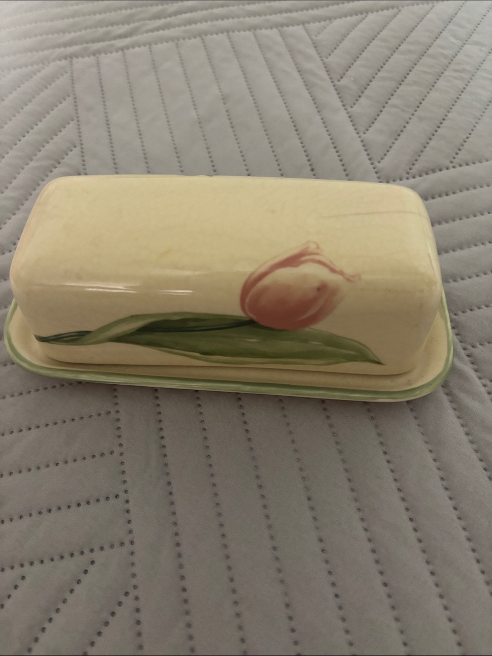 Pfaltzgraff Cream Butter Dish with Pink Tulip and Green Leaves